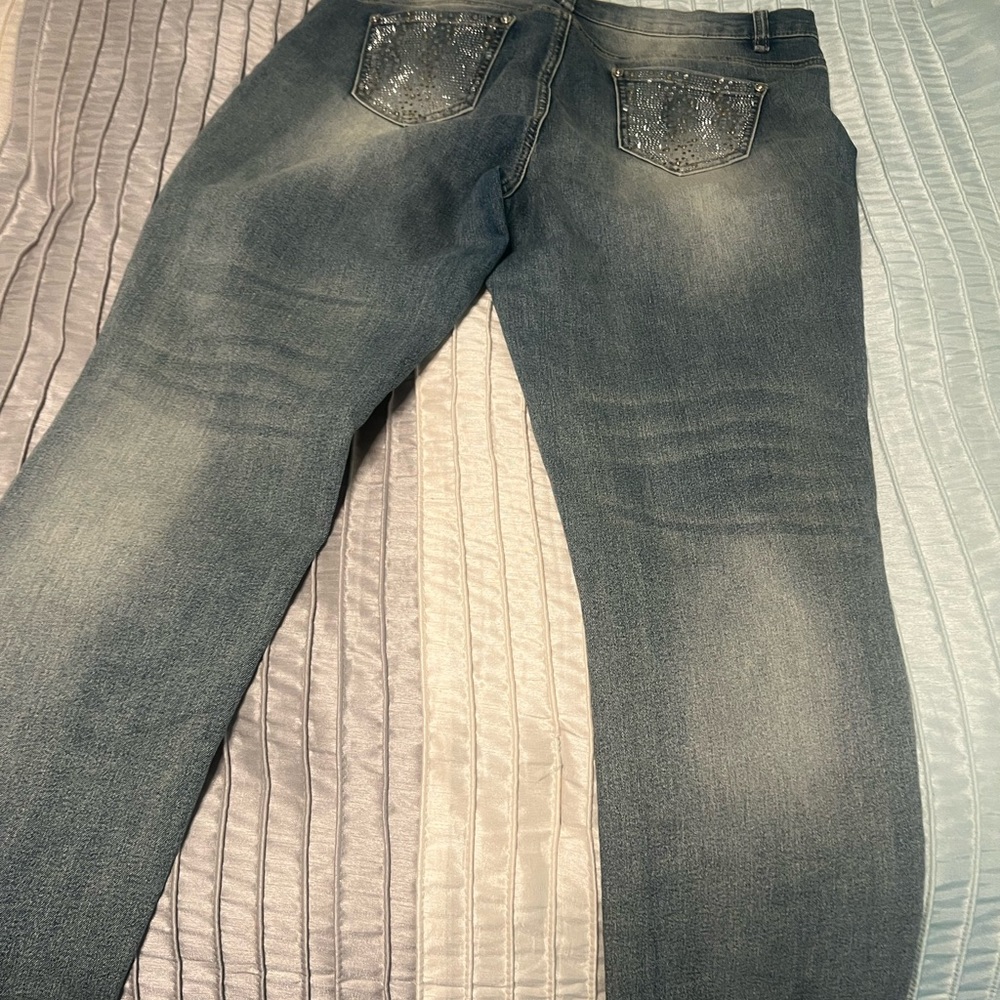 New rhinestone skinny jeans